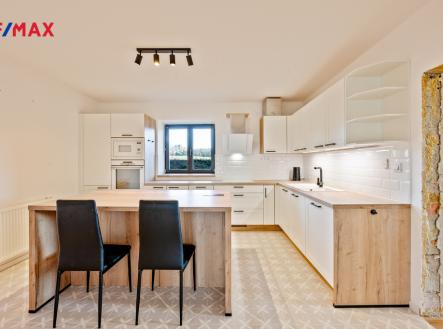 Pronájem domu/vily, 152 m²