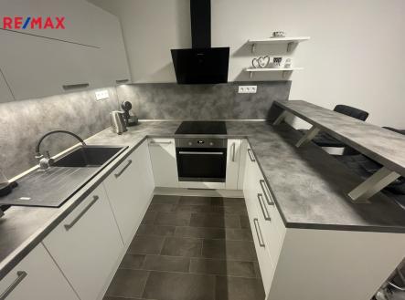 Pronájem bytu, 3+kk, 57 m²