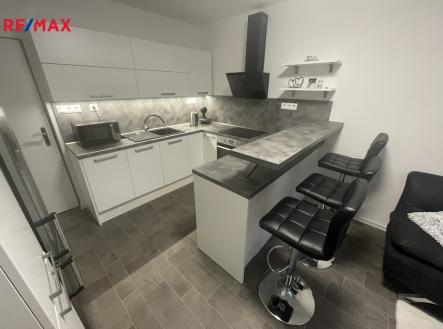 Pronájem bytu, 3+kk, 57 m²