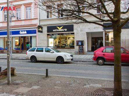 Pronájem obchodní prostor, 168 m²