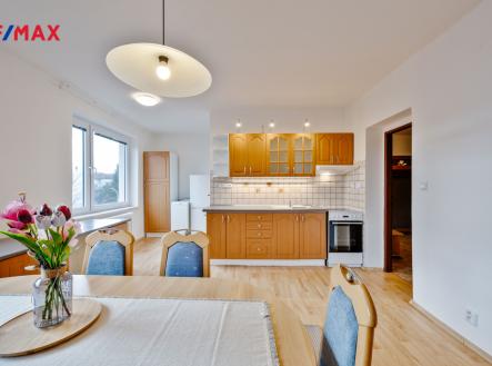 Pronájem bytu, 4+kk, 89 m²