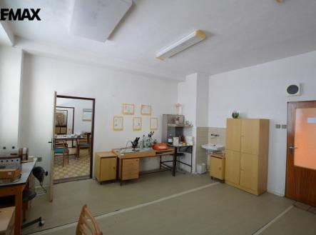 Pronájem kanceláře, 92 m²