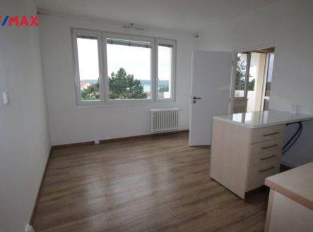Pronájem bytu, 1+1, 36 m²