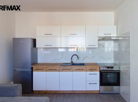 Pronájem bytu, 2+kk, 42 m²