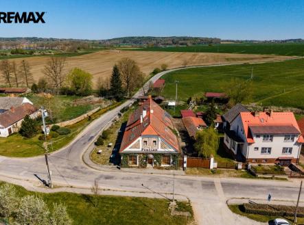 Prodej hotel, 398 m²
