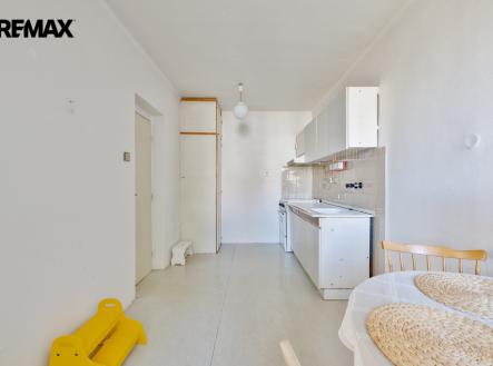 Prodej bytu, 3+1, 92 m²