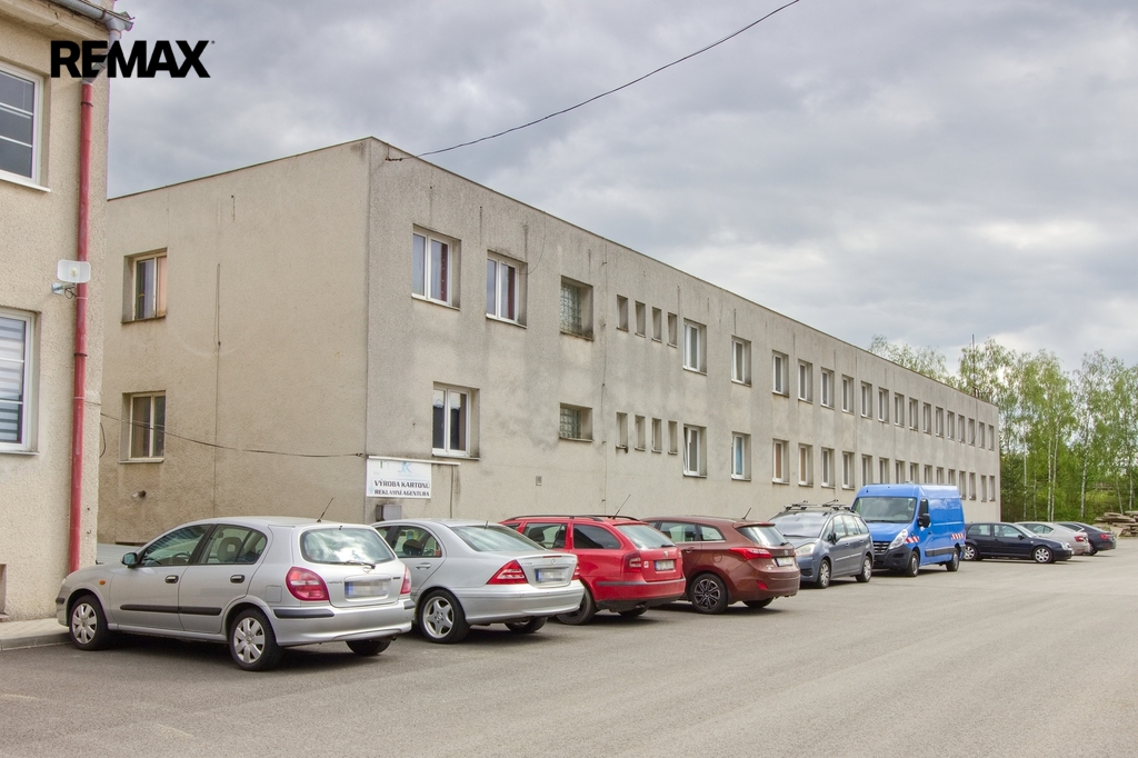 cekanice-kancelare-02-dum.jpg