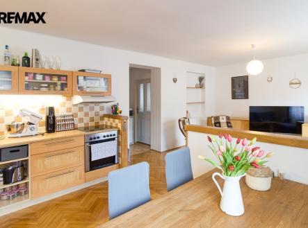 Pronájem bytu, 2+kk, 58 m²