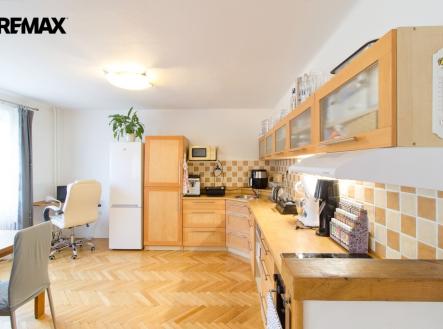 Pronájem bytu, 2+kk, 58 m²
