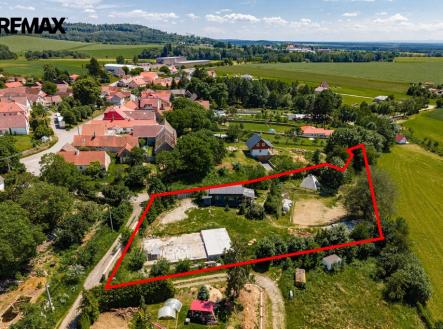 Prodej pozemku pro bydlení, 3 007 m²
