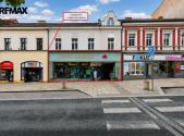 Pronájem obchodní prostory, 528 m²