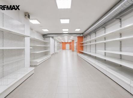 Pronájem obchodní prostory, 528 m²