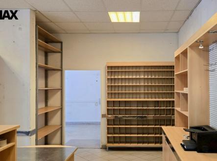 Prodej obchodní prostor, 98 m²