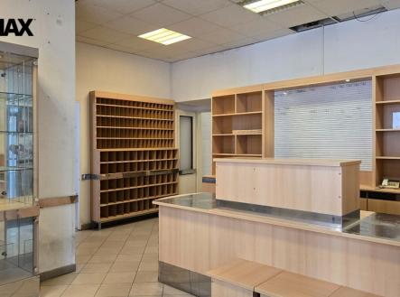 Prodej obchodní prostor, 98 m²