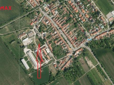 Prodej pozemku pro komerční výstavbu, 2 400 m²