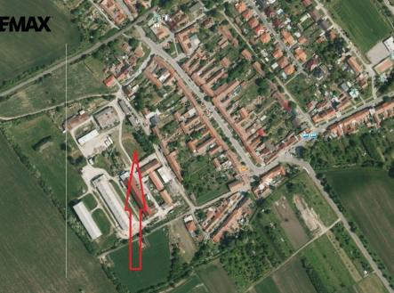 Prodej pozemku pro komerční výstavbu, 2 400 m²