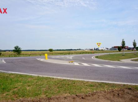 Prodej pozemku pro komerční výstavbu, 11 328 m²