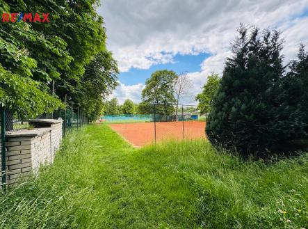 Prodej pozemku pro komerční výstavbu, 5 647 m²