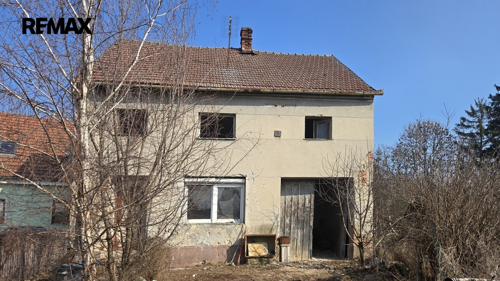 Čelní pohled na dům