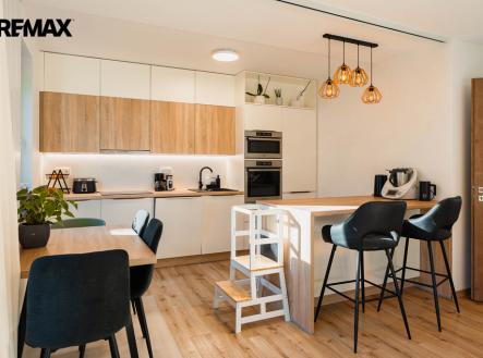 Prodej bytu, 3+kk, 71 m²