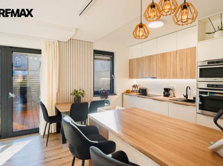 Prodej bytu, 3+kk, 71 m²