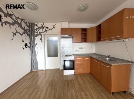 Pronájem bytu, 1+kk, 40 m²