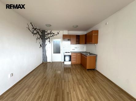 Pronájem bytu, 1+kk, 40 m²