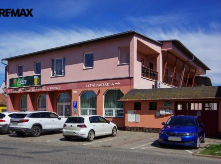 Prodej restaurace, 700 m²