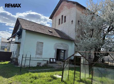 Prodej pozemku pro komerční výstavbu, 1 208 m²