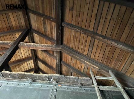 Prodej pozemku pro komerční výstavbu, 1 208 m²