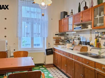 Pronájem bytu, 2+1, 87 m²