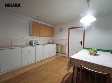 Pronájem bytu, 2+1, 70 m²