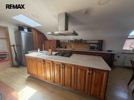 Pronájem bytu, 2+kk, 67 m²