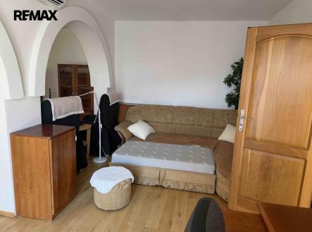 Pronájem bytu, 2+kk, 67 m²