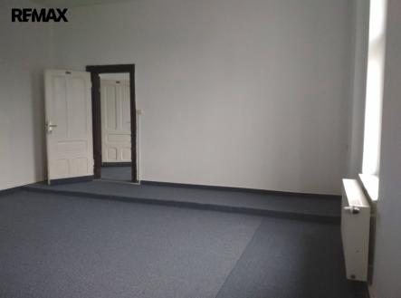 Pronájem kanceláře, 150 m²