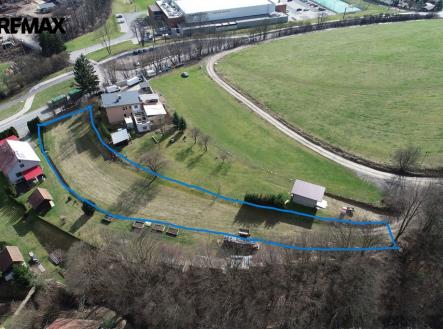 Prodej pozemku pro bydlení, 1 704 m² obrázek