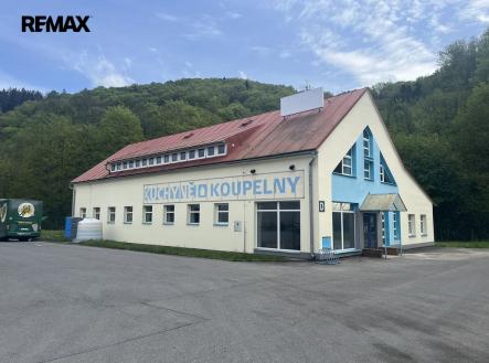 Pronájem skladovací prostor, 555 m²