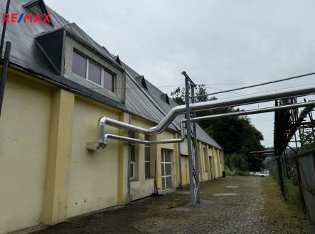 Pronájem výrobní prostor, 1 340 m²