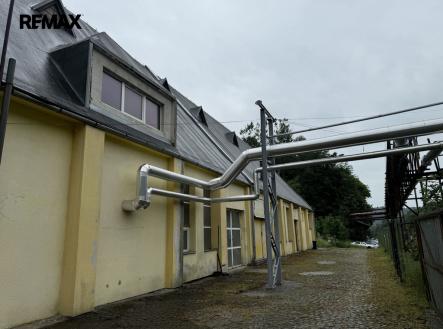 Pronájem výrobní prostor, 1 340 m²