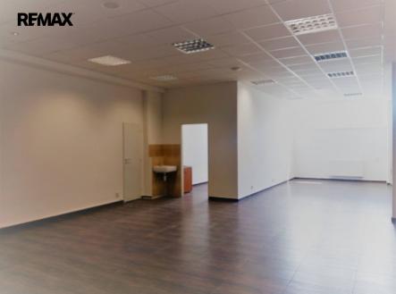 Pronájem obchodní prostor, 86 m²