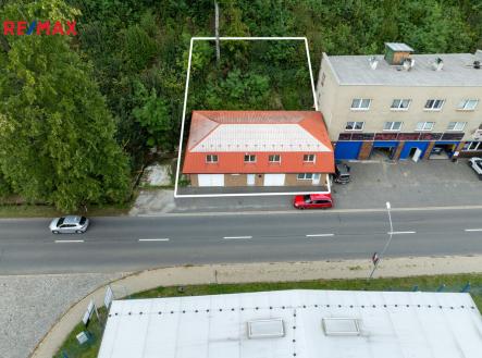 Prodej - obchodní prostor, 270 m²