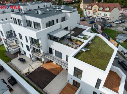 Pronájem bytu, 2+kk, 53 m²