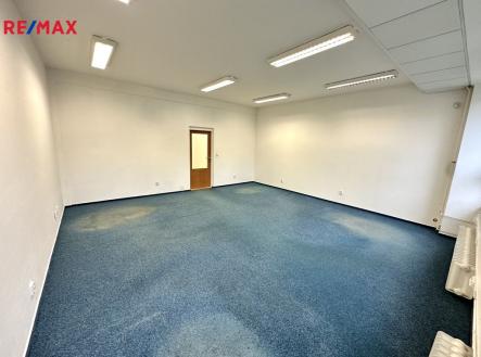 Pronájem kanceláře, 43 m²