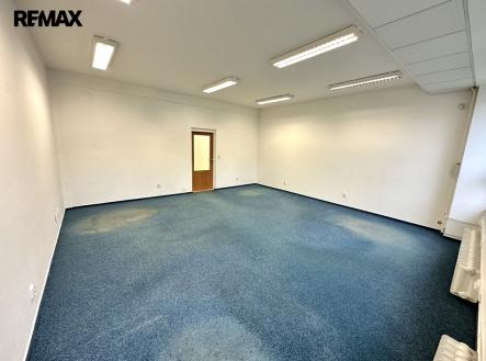 Pronájem kanceláře, 43 m²