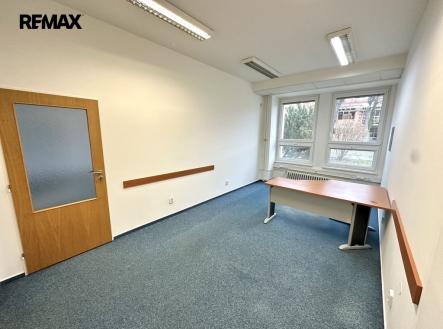 Pronájem kanceláře, 21 m²