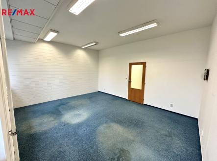 Pronájem kanceláře, 28 m²