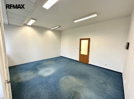 Pronájem kanceláře, 28 m²