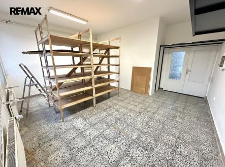 Pronájem kanceláře, 30 m²