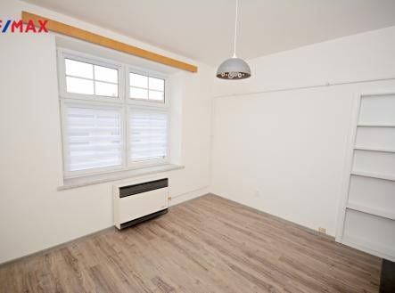 Pronájem bytu, 1+kk, 25 m²