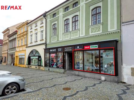 Pronájem - obchodní prostor, 80 m²